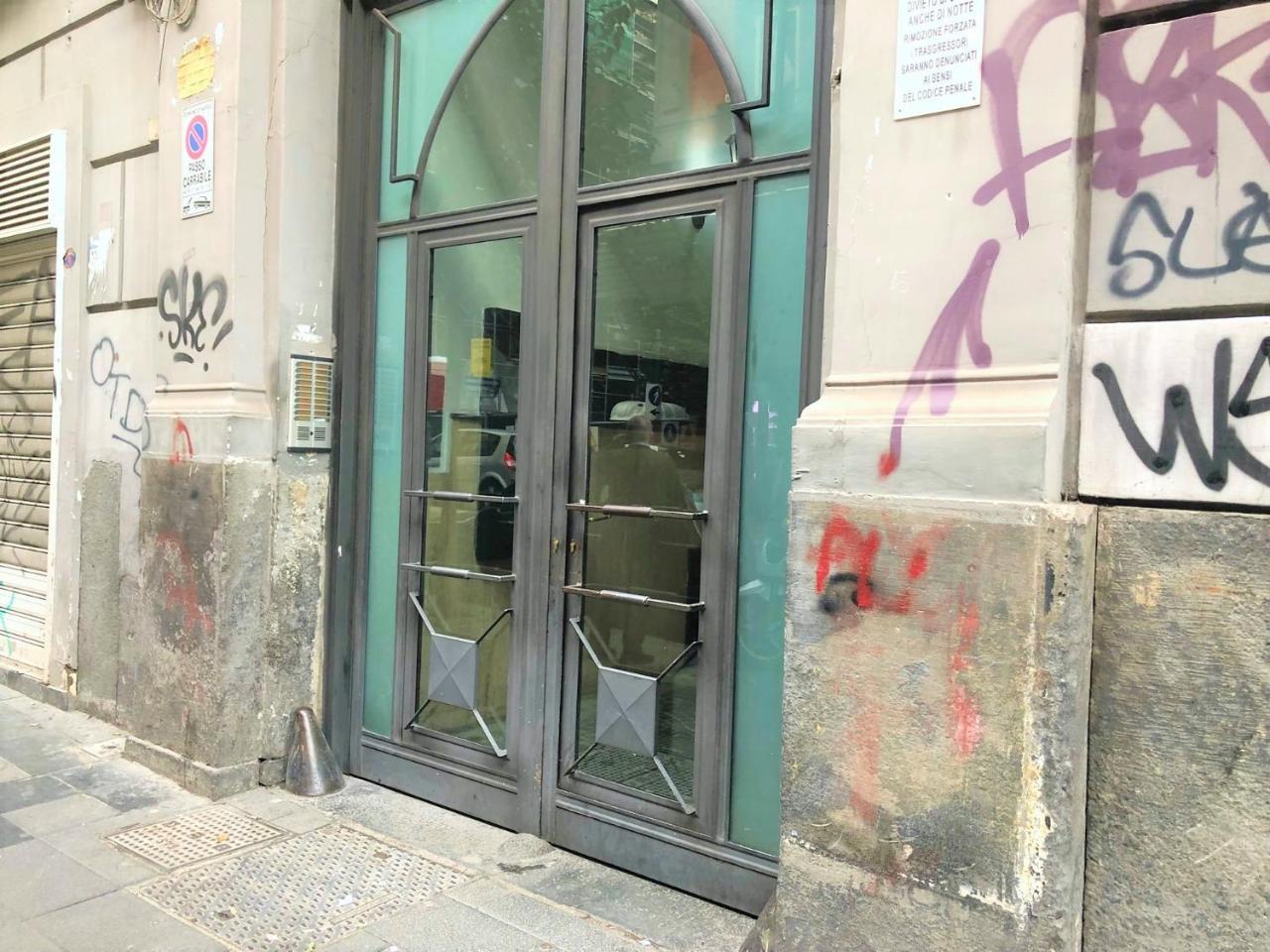Case Vacanze " Il Duomo" Napoli Εξωτερικό φωτογραφία